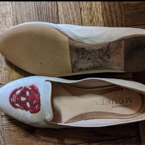 Alexander mcqueen size 36 skull flats